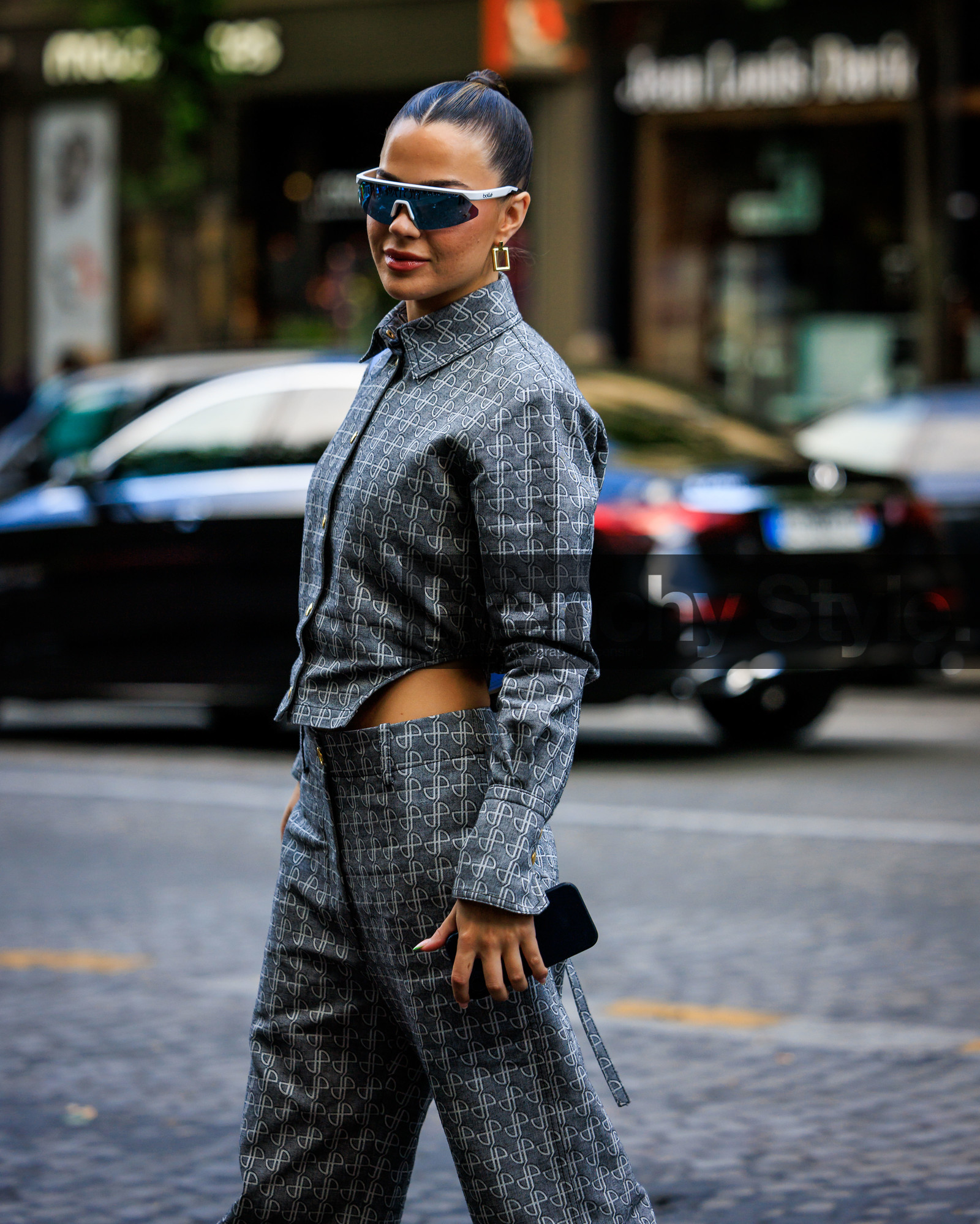 fashion week, frenchystyle, FW, jonathan paciullo, street style, PFW, PARIS, AUTUMN WINTER 2023-2024, FALL WINTER 2023-2024, FW 23-24, HAUTE COUTURE, vertical, atmosphere details, detail