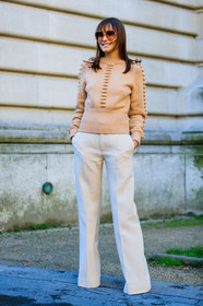 AUTUMN WINTER 2017-2018, AW 17-18, FALL WINTER 2017-2018, fashion week, frenchystyle, full length, FW, FW 17-18, jonathan paciullo, nude sweater, PARIS, PFW, street style, sunglasses, trousers, vertical, white pants