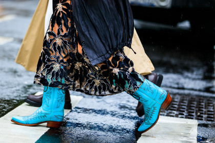 black dress, cowboy boots, embroideries, graphic skirt, leather shoes, printed skirt, see through, turquoise, street style, jonathan paciullo, FW, frenchystyle, fashion week, NYFW, NEW YORK, SPRING SUMMER 2019, SS 19, atmosphere details, horizontal, detail