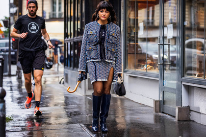bag, black bag, black boots, blue jacket, blue skirt, boots, earrings, high boots, jacket, leather bag, leather boots, Maria Bernad, silver earrings, skirt, tight, tweed jacket, tweed skirt, fashion week, frenchystyle, FW, jonathan paciullo, street style, PFW, PARIS, SPRING SUMMER 2022, SS 22, atmosphere details, full length, horizontal
