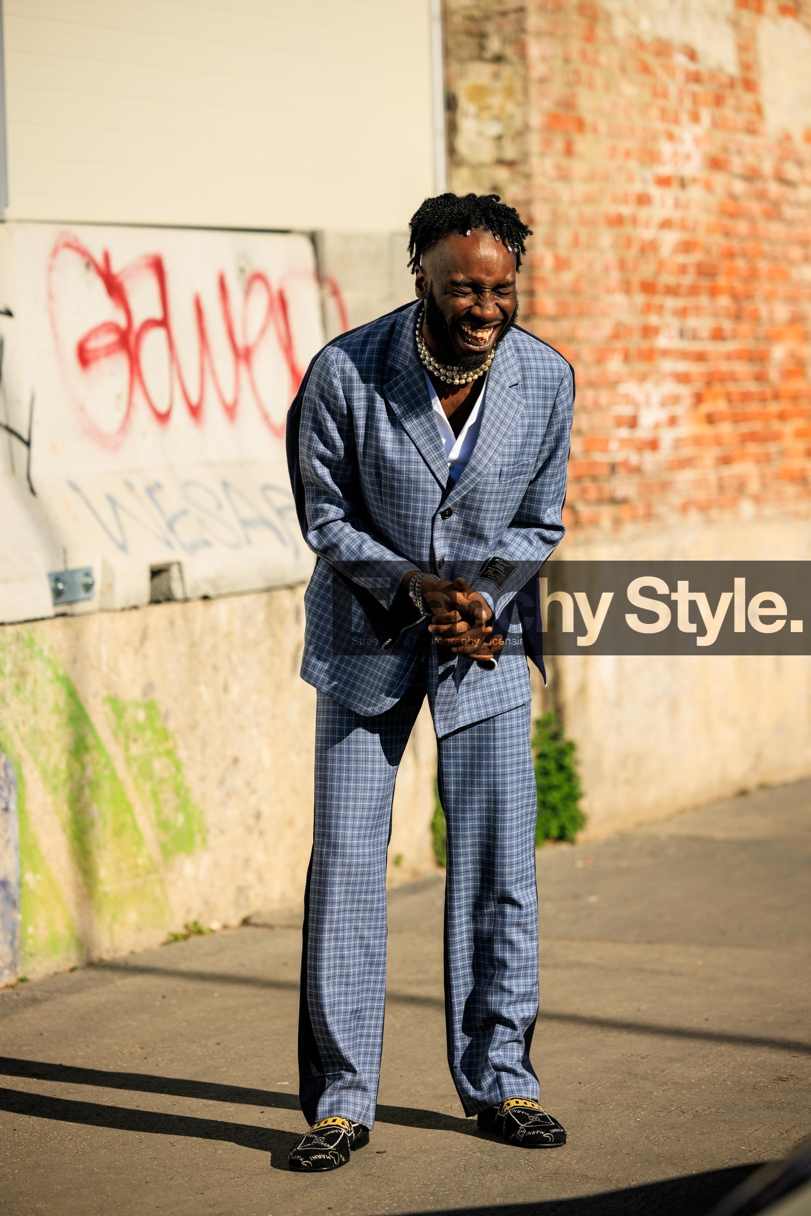 plaid suit, marni mocassins, black mocassins, blue suit, golden pearls necklace, white shirt, bracelet, dreadlocks, fashion week, frenchystyle, FW, jonathan paciullo, street style, vertical, full length