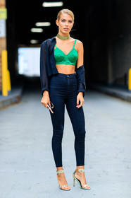 black denim, black shirt, bra, denim pants, fashion week, frenchystyle, full length, FW, golden heel, golden sandals, golden shoes, high heels, jeans, jonathan paciullo, leather shoes, necklace, NEW YORK, NYFW, shiny heels, shiny shoes, SPRING SUMMER 2017, SS 17, street style, trousers, vertical, woman