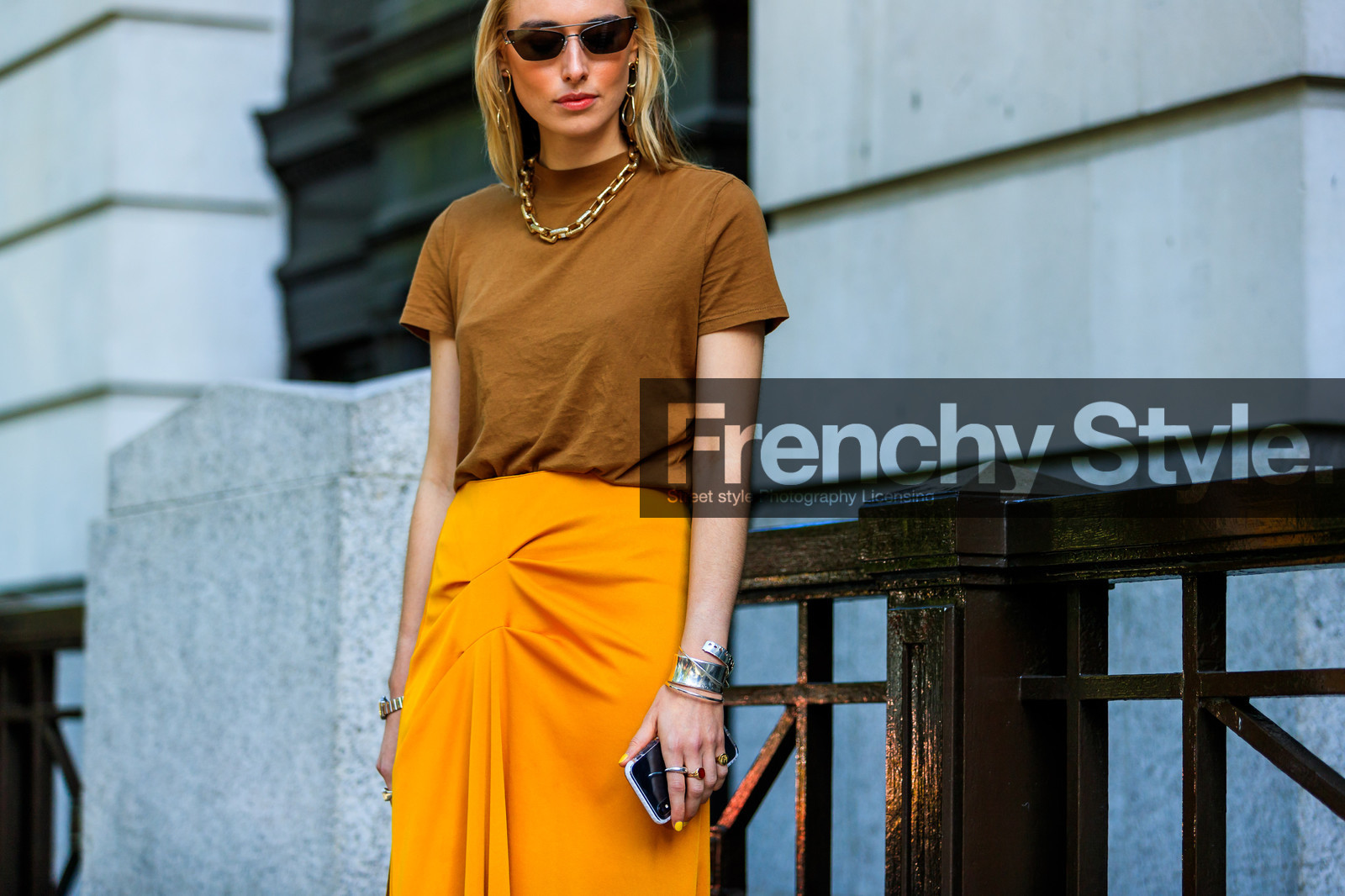 brown t shirt, flora macdonald johnston, necklace, orange skirt, sunglasses, fashion week, frenchystyle, FW, jonathan paciullo, street style, LFW, LONDON, SPRING SUMMER 2019, SS 19, atmosphere details, horizontal, detail