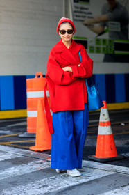 blue bag, blue pants, converse, leather bag, leather shoes, mansur gabriel, red beanie, red jacket, sunglasses, trousers, white sneakers, street style, jonathan paciullo, FW, frenchystyle, fashion week, NYFW, NEW YORK, AUTUMN WINTER 2018-2019, AW 18-19, FALL WINTER 2018-2019, FW 18-19, vertical, full length, jenny walton