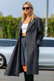 camille charriere, grey total look, long coat, grey coat, grey bermuda shorts, white top, cropped top, tweed coat, fashion week, frenchystyle, FW, jonathan paciullo, street style, MFW, MILAN, SPRING SUMMER 2020, SS 20