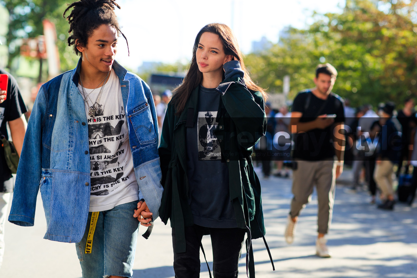 atmosphere details, black denim, black t shirt, blue denim, denim jacket, denim pants, detail, fashion week, frenchystyle, FW, green jacket, horizontal, jeans, jonathan paciullo, luka sabbat, NEW YORK, NYFW, patchwork, printed t shirt, ripped pants, SPRING SUMMER 2017, SS 17, street style, trousers, white t shirt, woman
