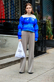 blue denim, bordeaux, burgundy, denim shorts, down jacket, glitter, necklace, red bag, red jacket, red sweater, sunglasses, tights, frenchystyle, jonathan paciullo, street style, NYFW, NEW YORK, AUTUMN WINTER 2019-2020, AW 19-20, FALL WINTER 2019-2020, FW 19-20, fashion week, FW, vertical, full length