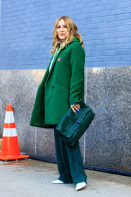 green bag, green pants, green sweater, leather bag, leather shoes, miu miu, tone on tone, total look green, trousers, white boots, fashion week, frenchystyle, FW, jonathan paciullo, street style, NYFW, NEW YORK, AUTUMN WINTER 2018-2019, AW 18-19, FALL WINTER 2018-2019, FW 18-19, vertical, full length