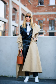 beige coat, black pants, black shirt, brown bag, high heels, leather bag, leather pants, leather shirt, leather shoes, sunglasses, trousers, turtleneck sweater, white boots, white top, fashion week, frenchystyle, FW, jonathan paciullo, street style, MFW, MILAN, AUTUMN WINTER 2018-2019, FALL WINTER 2018-2019, FW 18-19, vertical, full length, lisa aiken