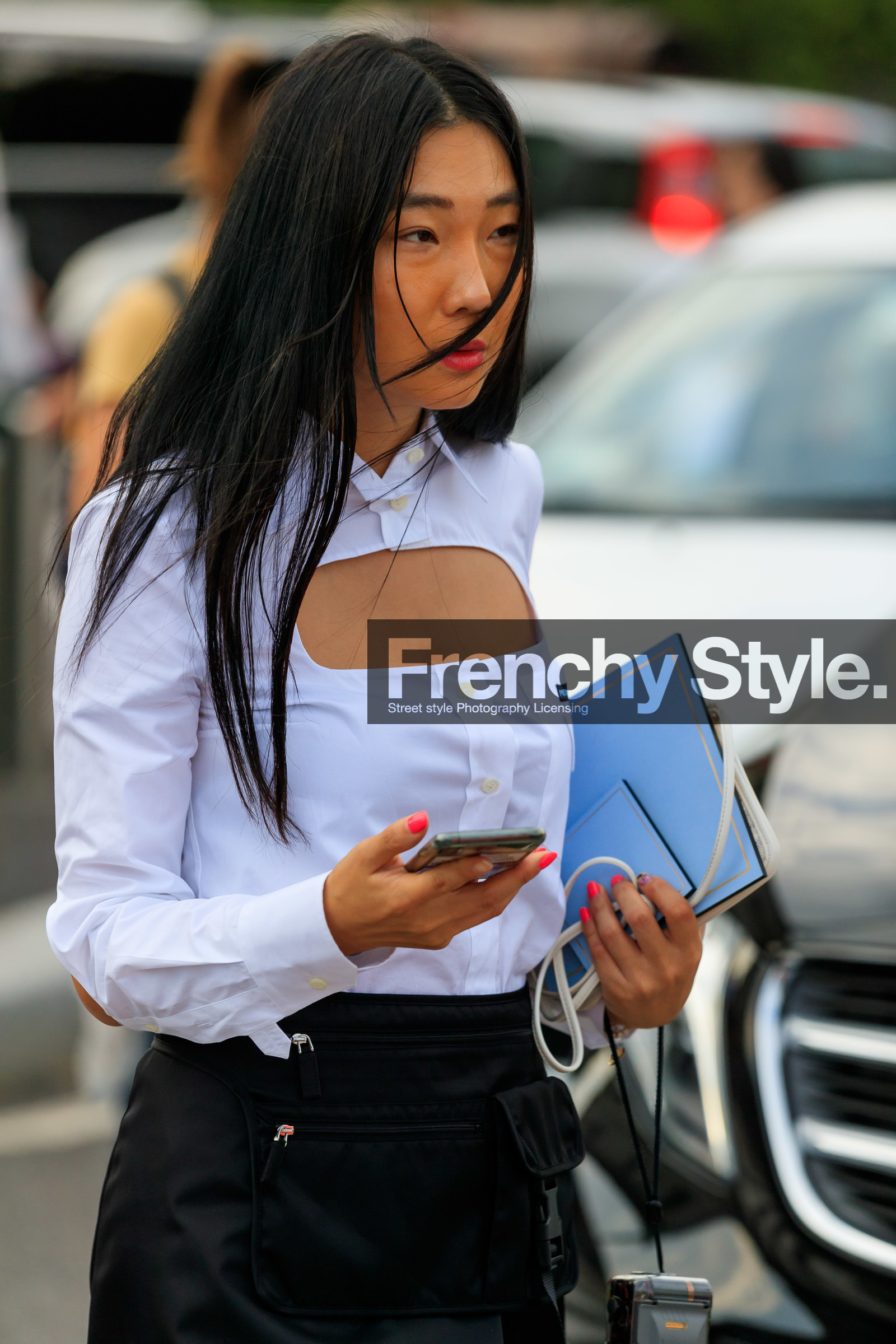 prada shirt, prada skirt, prada total look, white shirt, openwork dress, multi pocket skirt, black skirt, fashion week, frenchystyle, FW, jonathan paciullo, street style, MFW, MILAN, SPRING SUMMER 2020, SS 20