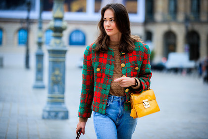therese hellstrom, checked jacket, red jacket, green jacket, denim, light blue jeans, used jeans, flare jeans, yellow bag, polish bag, monogrammed bag, hand bag, louis vuitton bag, camel pullover, fashion week, frenchystyle, FW, jonathan paciullo, street style, PFW, PARIS, SPRING SUMMER 2021, SS 21, horizontal, atmosphere details, detail