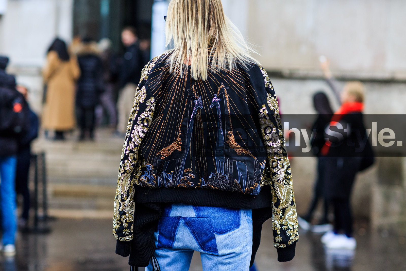 atmosphere details, AUTUMN WINTER 2016-2017, AW 16-17, back detail, blue denim, celine aagaard, denim pants, detail, embroidered jacket, embroideries, FALL WINTER 2016-2017, fashion week, frenchystyle, FW, FW 16-17, glitter, horizontal, jeans, jonathan paciullo, over the shoulder, PARIS, patchwork, PFW, street style, trousers, vêtements