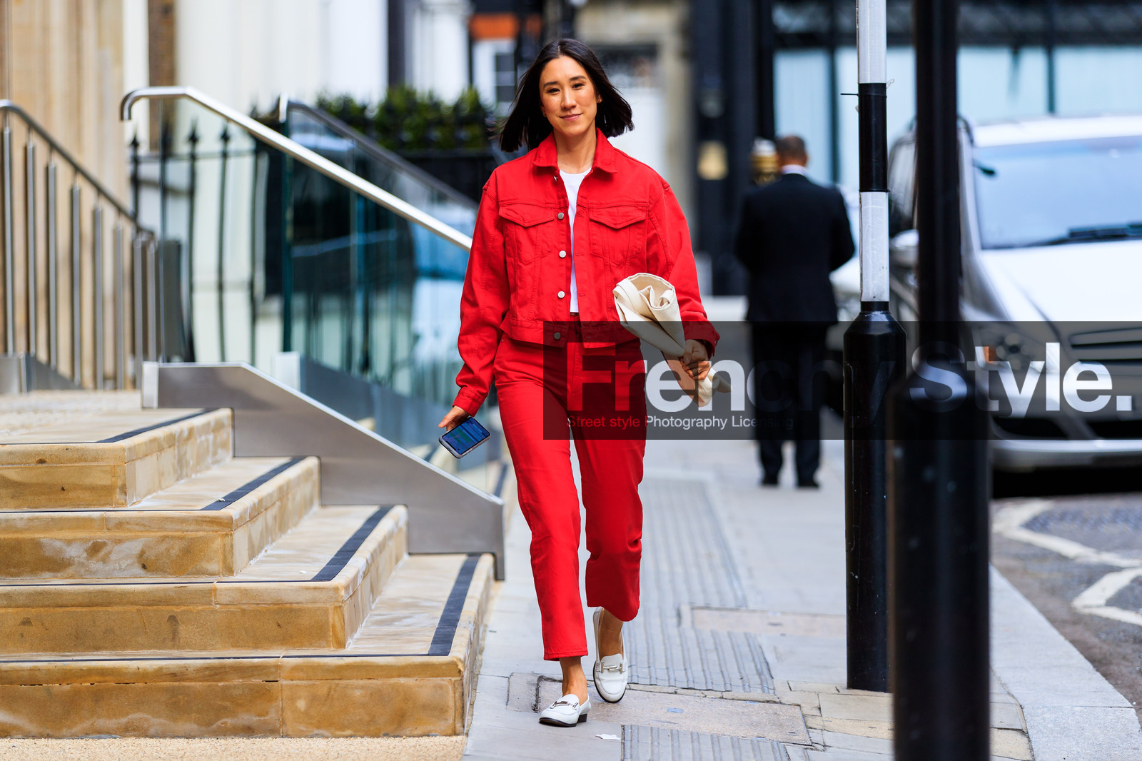 denim jacket, denim pants, eva chen, jeans, leather bag, leather shoes, loafers, red denim, red jacket, trousers, white bag, white shoes, fashion week, frenchystyle, FW, jonathan paciullo, street style, LFW, LONDON, SPRING SUMMER 2019, SS 19, atmosphere details, horizontal, full length