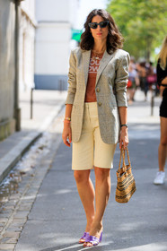 blazer, brown bag, brown jacket, brown t shirt, checked, high heels, leather bag, leather shoes, plaid, purple shoes, sunglasses, yellow shorts, fashion week, frenchystyle, FW, jonathan paciullo, street style, PFW, PARIS, vertical, full length, AUTUMN WINTER 2018-2019, FALL WINTER 2018-2019, FW 18-19, deborah reyner sebag