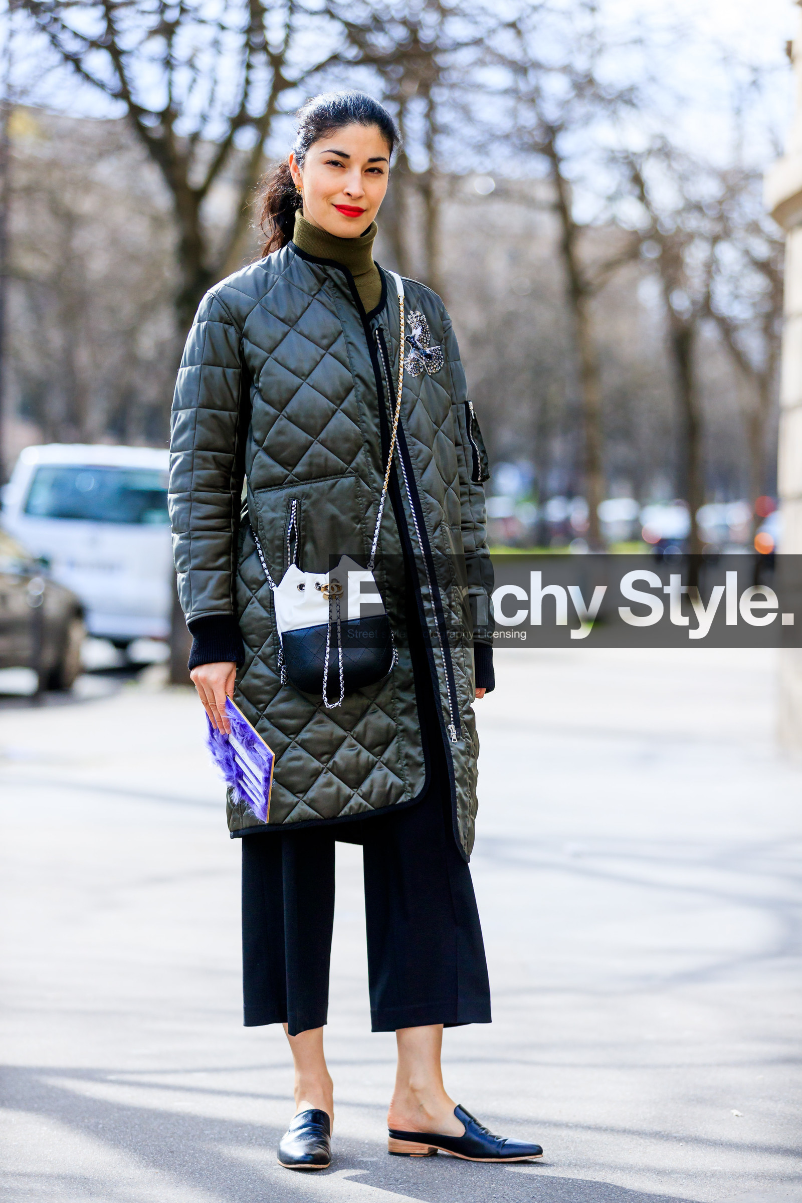AUTUMN WINTER 2017-2018, AW 17-18, black and white bag, black mules, black pants, black shoes, caroline issa, chanel handbag, FALL WINTER 2017-2018, fashion week, frenchystyle, full length, FW, FW 17-18, green coat, jonathan paciullo, leather bag, leather shoes, PARIS, PFW, street style, trousers, vertical
