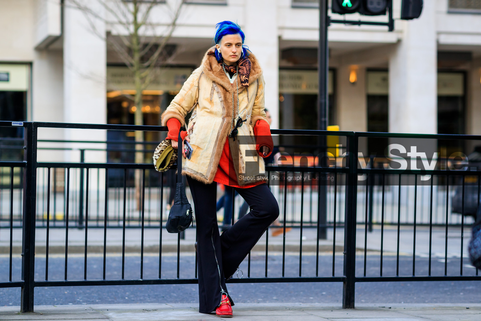 beige coat, black bag, black pants, blue hair, brown scarf, dyed hair, fanny pack, high heels, leather bag, leather jacket, leather shoes, printed scarf, red shoes, red sweater, shearling, trousers, zip, fashion week, frenchystyle, FW, jonathan paciullo, street style, LFW, LONDON, AUTUMN WINTER 2018-2019, AW 18-19, FALL WINTER 2018-2019, FW 18-19, horizontal, atmosphere details, full length, model