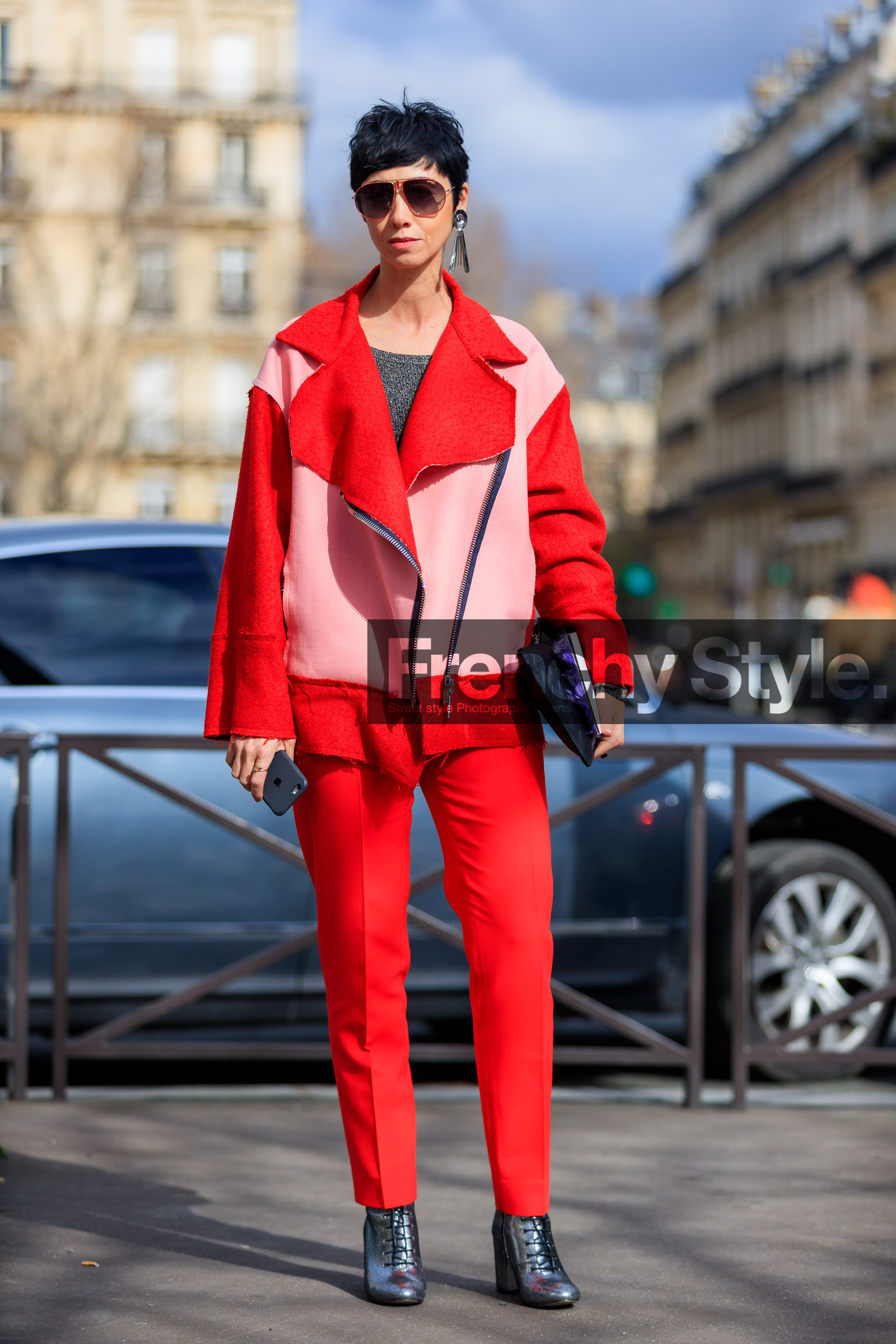 AUTUMN WINTER 2017-2018, AW 17-18, earrings, FALL WINTER 2017-2018, fashion week, frenchystyle, full length, FW, FW 17-18, high heels, jonathan paciullo, leather bag, leather shoes, PARIS, PFW, printed jacket, red jacket, red pants, silver shoes, street style, sunglasses, trousers, vertical