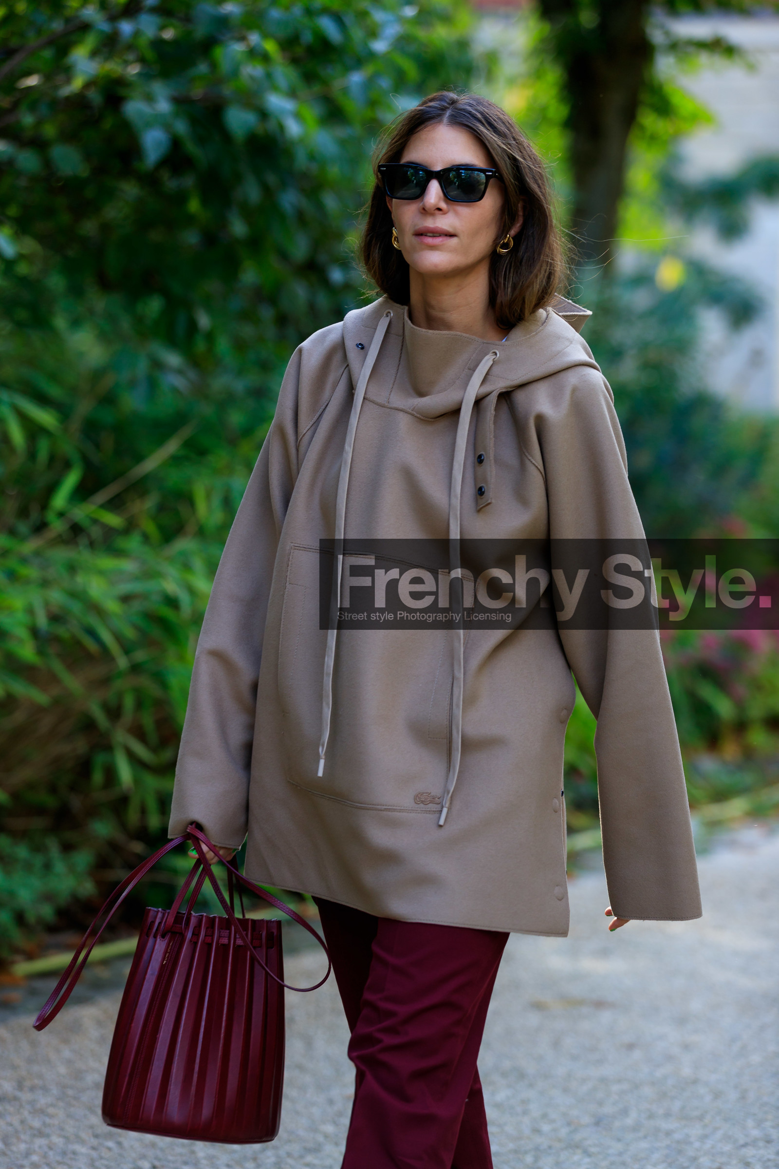 burgundy lacoste hoodie