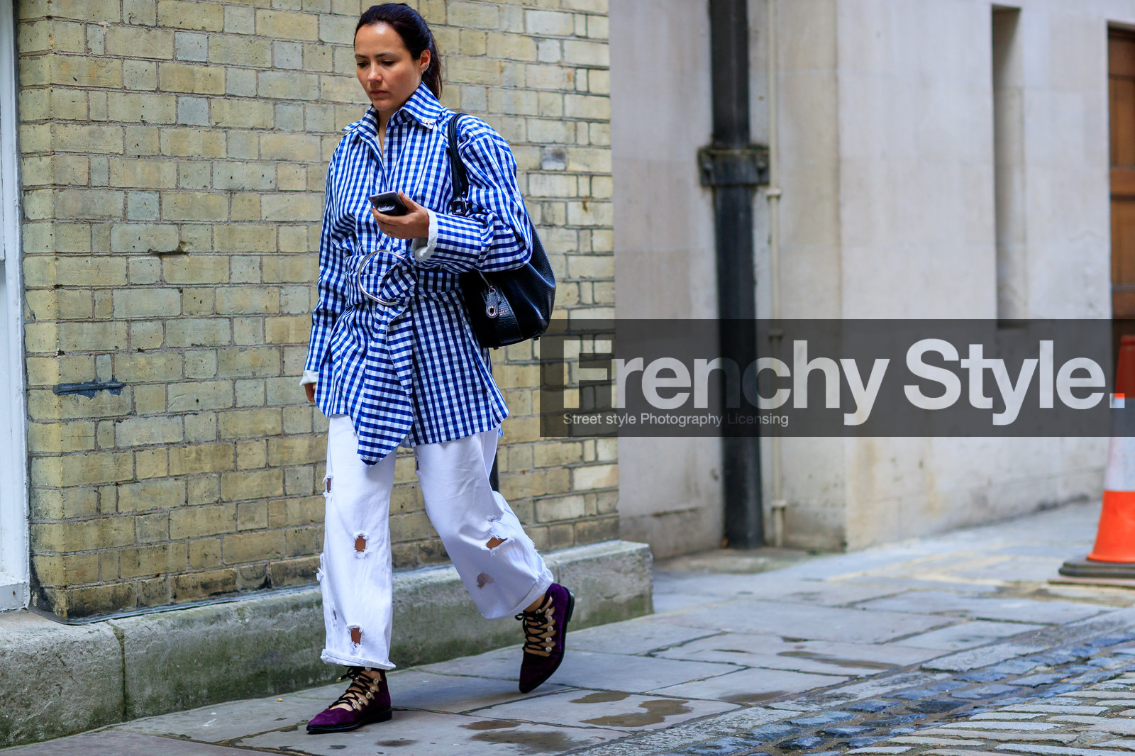 atmosphere details, black bag, blue shirt, checked shirt, denim pants, fashion week, frenchystyle, full length, FW, geometric, graphic shirt, horizontal, jeans, jonathan paciullo, leather bag, leather shoes, LFW, LONDON, plaid, printed shirt, purple shoes, ripped pants, SPRING SUMMER 2018, SS 18, street style, striped shirt, trousers, white denim