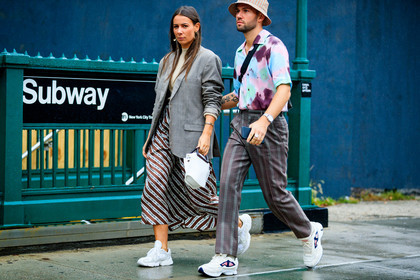 alice & j.s, blazer, brown dress, graphic dress, graphic pants, grey jacket, grey pants, leather bag, leather shoes, multicolor shirt, printed dress, printed pants, printed shirt, stripes, tattoos, tie & die, trousers, tye dye, white bag, white sneakers, street style, jonathan paciullo, FW, frenchystyle, fashion week, NYFW, NEW YORK, SPRING SUMMER 2019, SS 19, atmosphere details, horizontal, full length