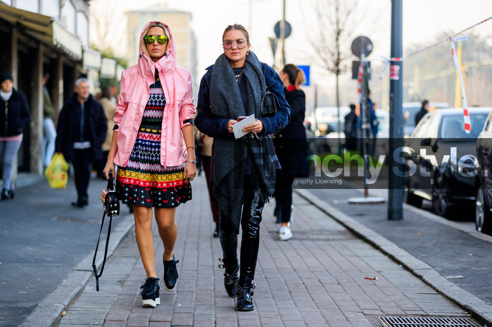atmosphere details, AUTUMN WINTER 2017-2018, AW 17-18, black and white shoes, black bag, black boots, black jacket, black pants, black shoes, embroidered bag, FALL WINTER 2017-2018, fashion week, frenchystyle, full length, FW, FW 17-18, graphic dress, grey scarf, high heels, hood, horizontal, jonathan paciullo, leather bag, leather pants, leather shoes, MFW, MILAN, multicolor dress, nina suess, pink jacket, pleated dress, printed dress, street style, studs, sunglasses, trousers, vinyl