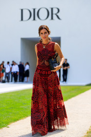 black bag, christian dior, embroidered dress, graphic dress, leather bag, necklace, printed dress, red dress, fashion week, frenchystyle, FW, jonathan paciullo, street style, PFW, PARIS, vertical, full length, AUTUMN WINTER 2018-2019, FALL WINTER 2018-2019, FW 18-19, gala gonzalez