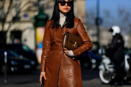 brown bag, brown coat, céline, leather bag, leather coat, sunglasses, PARIS, PFW, street style, jonathan paciullo, FW, frenchystyle, fashion week, AUTUMN WINTER 2019-2020, AW 19-20, FALL WINTER 2019-2020, FW 19-20, horizontal, atmosphere details, detail