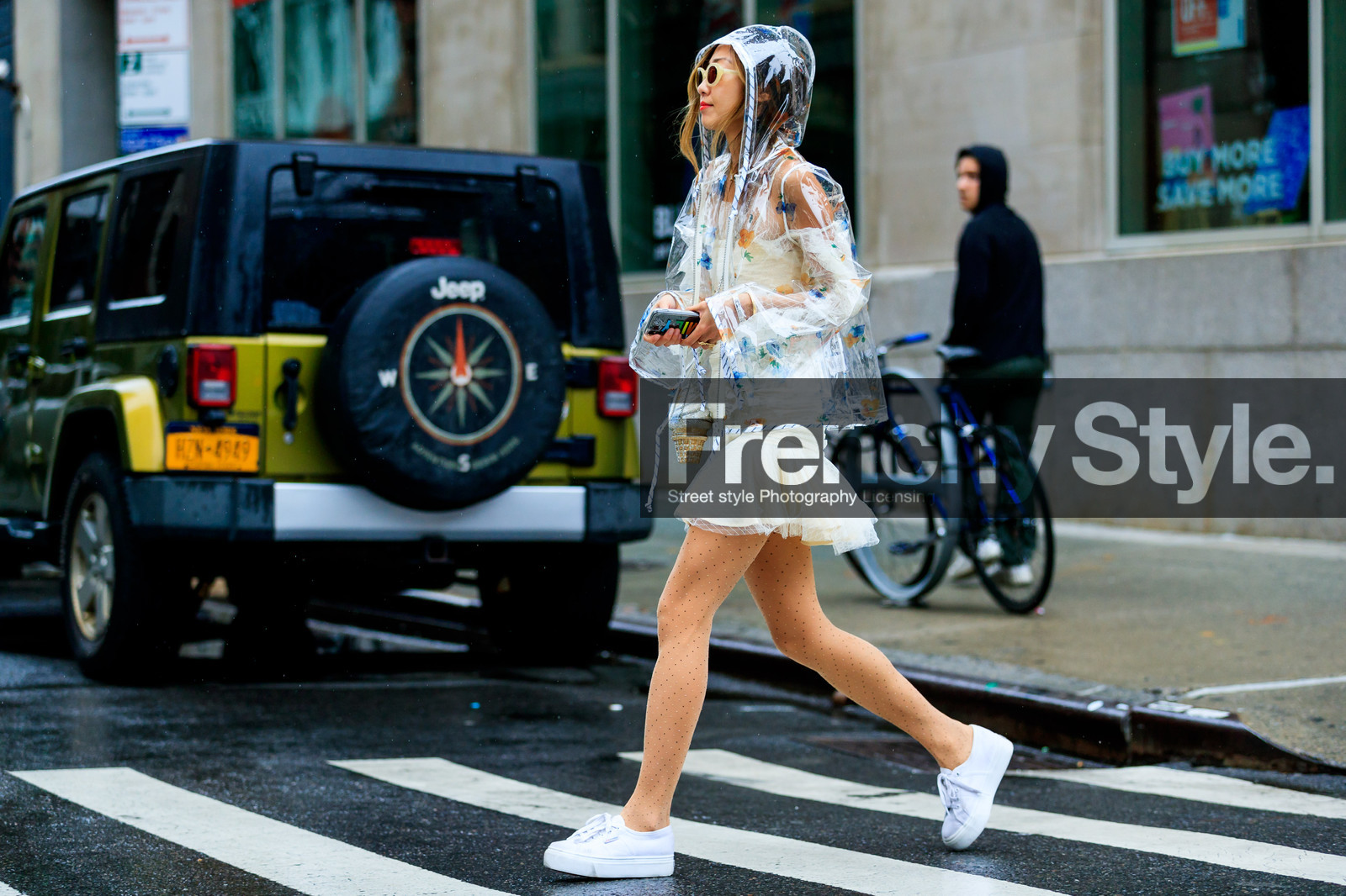 floral, flowers, hood, leather shoes, printed jacket, rain coat, sunglasses, transparent coat, white dress, white sneakers, street style, jonathan paciullo, FW, frenchystyle, fashion week, NYFW, NEW YORK, SPRING SUMMER 2019, SS 19, atmosphere details, horizontal, full length