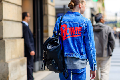 atmosphere details, AUTUMN WINTER 2016-2017, AW 16-17, back detail, black bag, black sneakers, blue denim, converse, denim jacket, denim pants, detail, embroidered jacket, FALL WINTER 2016-2017, fashion week, frenchystyle, FW, FW 16-17, grey sweater, HAUTE COUTURE, horizontal, jeans, jonathan paciullo, leather backpack, MENSWEAR, message, model, PARIS, PFW, printed jacket, street style, trousers
