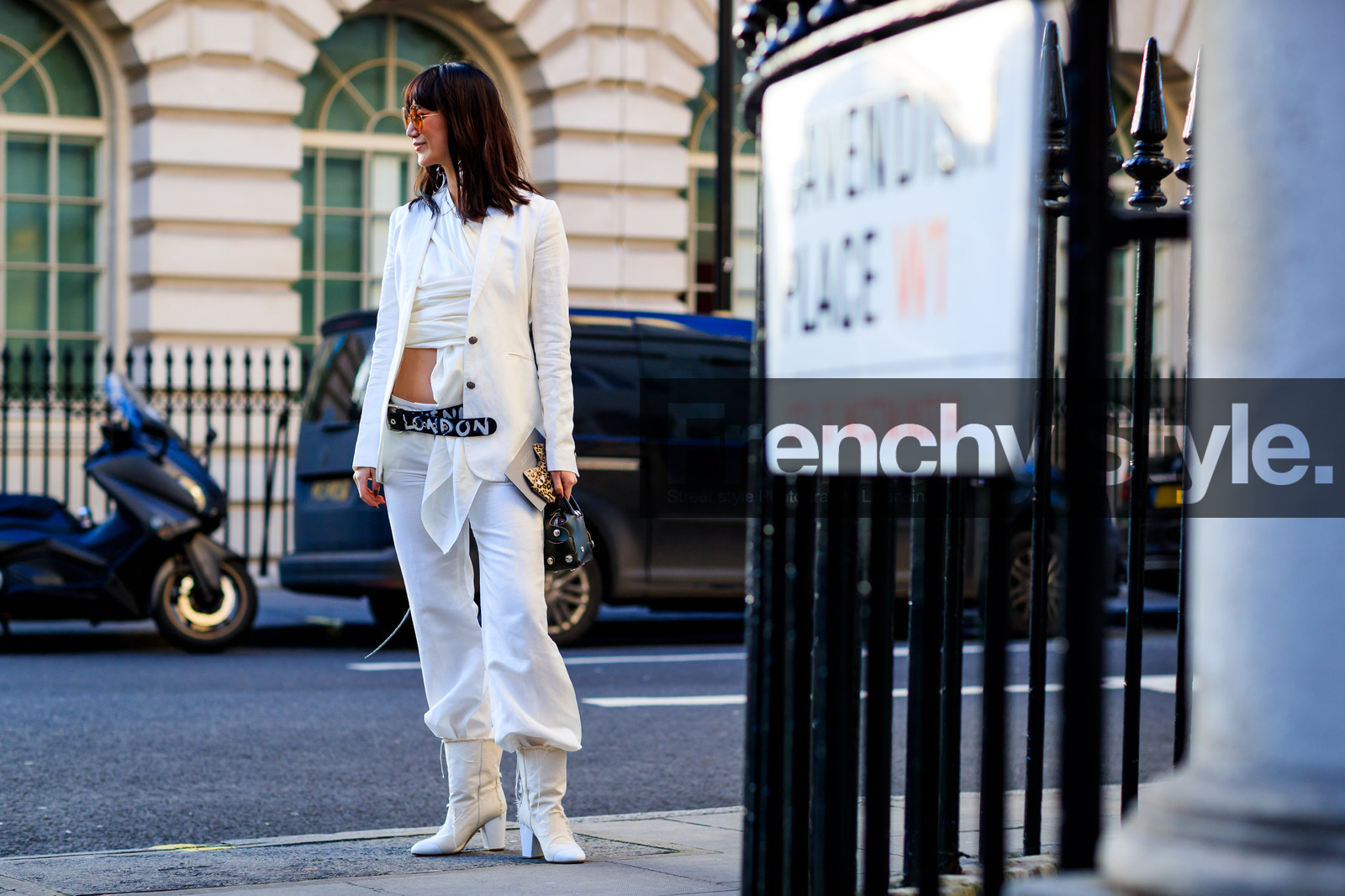 atmosphere details, AUTUMN WINTER 2017-2018, AW 17-18, black bag, black belt, blazer, crop top, earrings, FALL WINTER 2017-2018, fashion week, frenchystyle, full length, fun sunglasses, FW, FW 17-18, horizontal, jonathan paciullo, leather bag, leather shoes, LFW, LONDON, street style, sunglasses, trousers, white boots, white jacket, white pants, white top