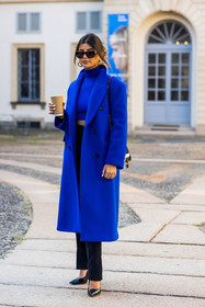 bicolor bag, black sunglasses, blue coat, blue turtleneck, coat, color, color block, electric blue, leather bag, Ola Farahat, printed bag, sunglasses, tods bag, wool coat, zebra print, black pants, black heels, long coat, fashion week, frenchystyle, FW, jonathan paciullo, street style, MFW, MILAN, SPRING SUMMER 2022, SS 22, vertical, full length