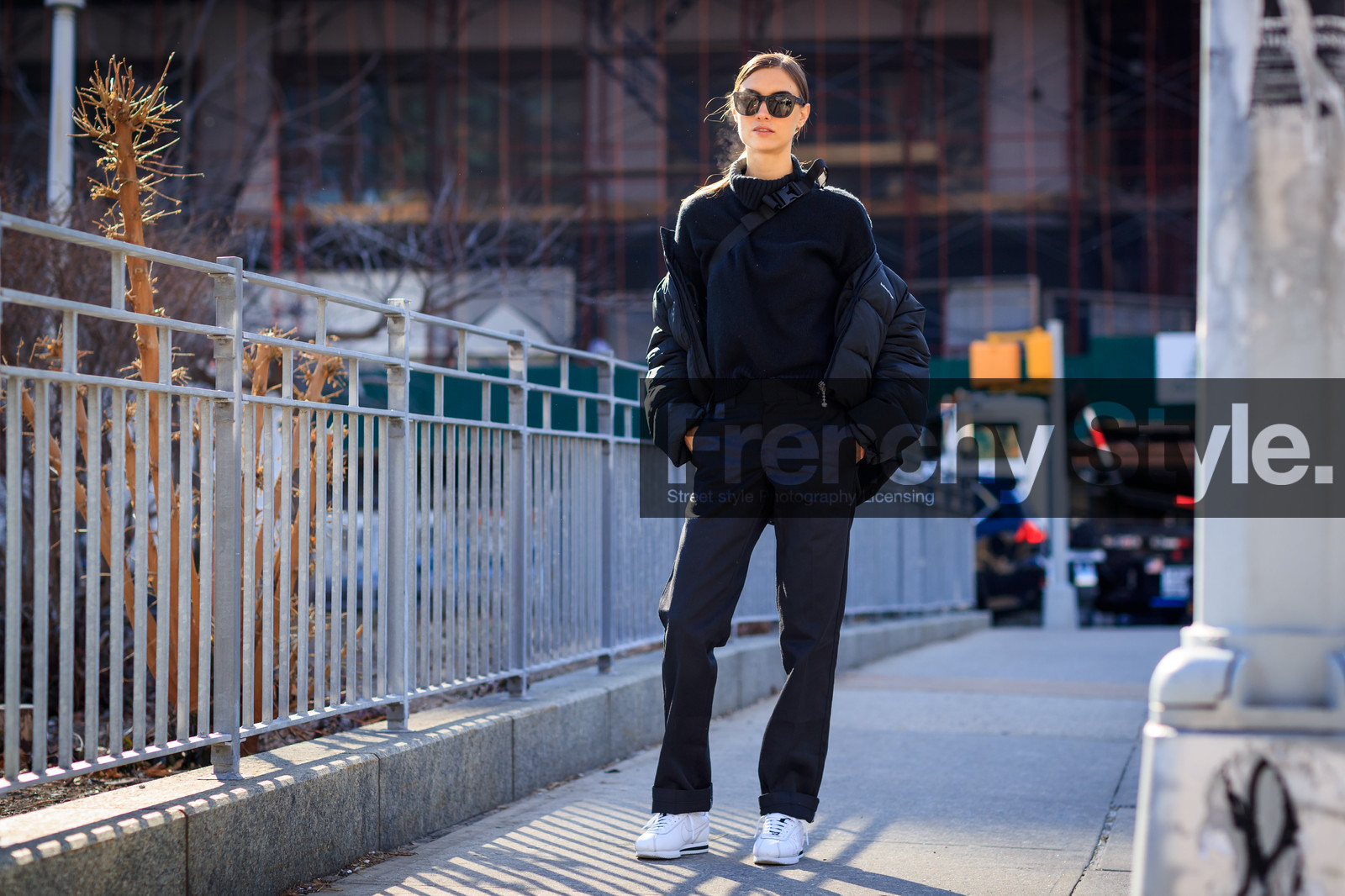 black jacket, black pants, black sweater, down jacket, leather shoes, nike, sunglasses, tone on tone, total look black, trousers, white sneakers, fashion week, frenchystyle, FW, jonathan paciullo, street style, NYFW, NEW YORK, AUTUMN WINTER 2018-2019, AW 18-19, FALL WINTER 2018-2019, FW 18-19, atmosphere details, horizontal, full length, model