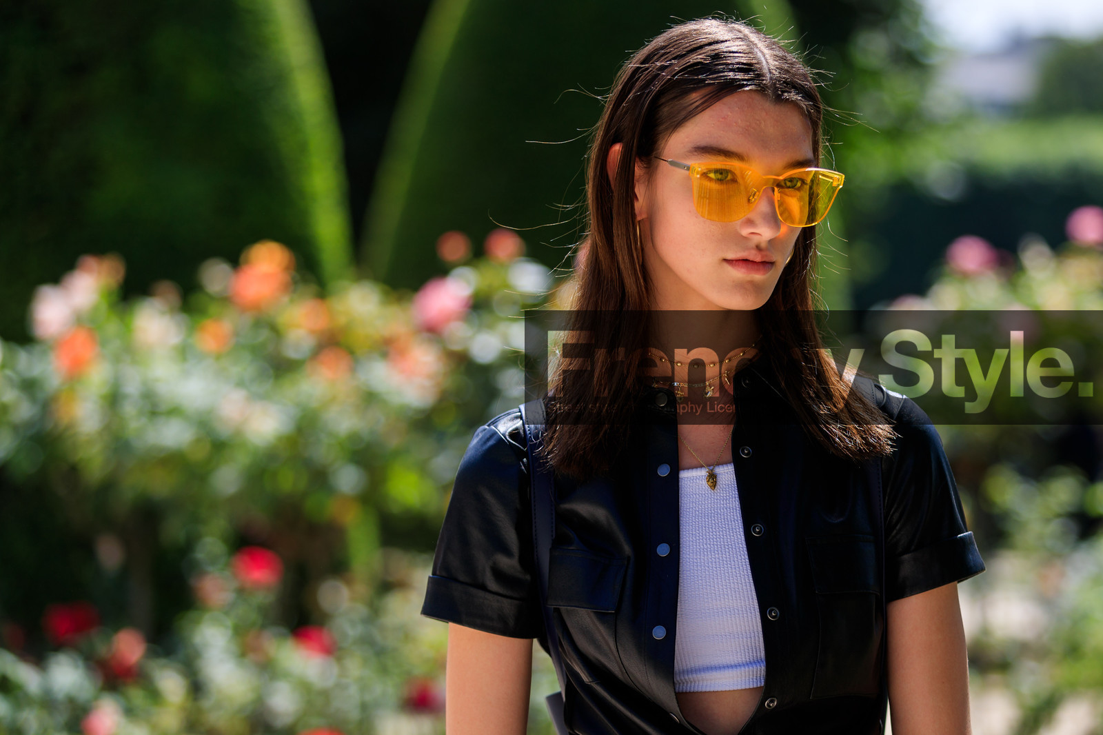 black shirt, choker, crop top, leather shirt, necklace, sunglasses, white top, fashion week, frenchystyle, FW, jonathan paciullo, street style, PFW, PARIS, horizontal, atmosphere details, detail, model, AUTUMN WINTER 2018-2019, FALL WINTER 2018-2019, FW 18-19, Grace Elizabeth