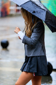 grey jacket, grey skirt, checked skirt, mini skirt, school girl look, close up detail, pleated skirt, thom browne jacket, thom browne skirt, thom browne look, fashion week, frenchystyle, FW, jonathan paciullo, street style, PFW, PARIS, vertical, atmosphere details, detail