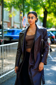 brown top, brown leather coat, brown leather jacket, long jacket, cropped top, black jeans, black leather sneakers, futurist shape sunglasses, metalic frame sunglasses, imaan hamman, fashion week, frenchystyle, FW, jonathan paciullo, street style, MFW, MILAN, SPRING SUMMER 2021, SS 21, vertical, detail, model