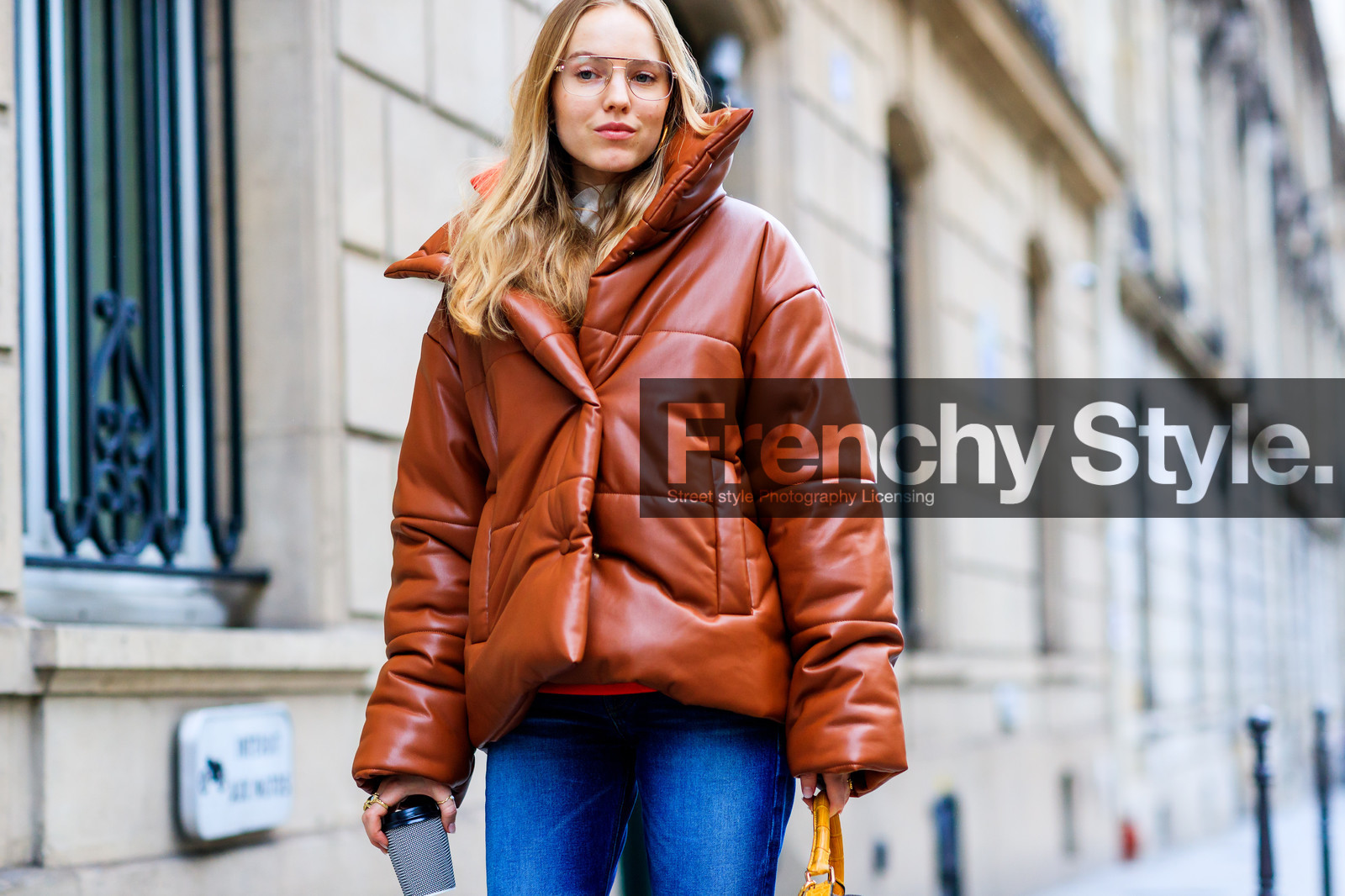 alexandra carl, atmosphere details, AUTUMN WINTER 2017-2018, AW 17-18, blue denim, brown jacket, denim pants, detail, down jacket, FALL WINTER 2017-2018, fashion week, frenchystyle, FW, FW 17-18, horizontal, jeans, jonathan paciullo, leather jacket, PARIS, PFW, street style, trousers