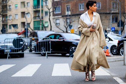 atmosphere details, AUTUMN WINTER 2017-2018, AW 17-18, beige coat, camel coat, deena abdulaziz, embroidered shoes, FALL WINTER 2017-2018, fashion week, frenchystyle, full length, fur bag, FW, FW 17-18, high boots, high heels, horizontal, jonathan paciullo, leather shoes, MFW, MILAN, street style, white shirt