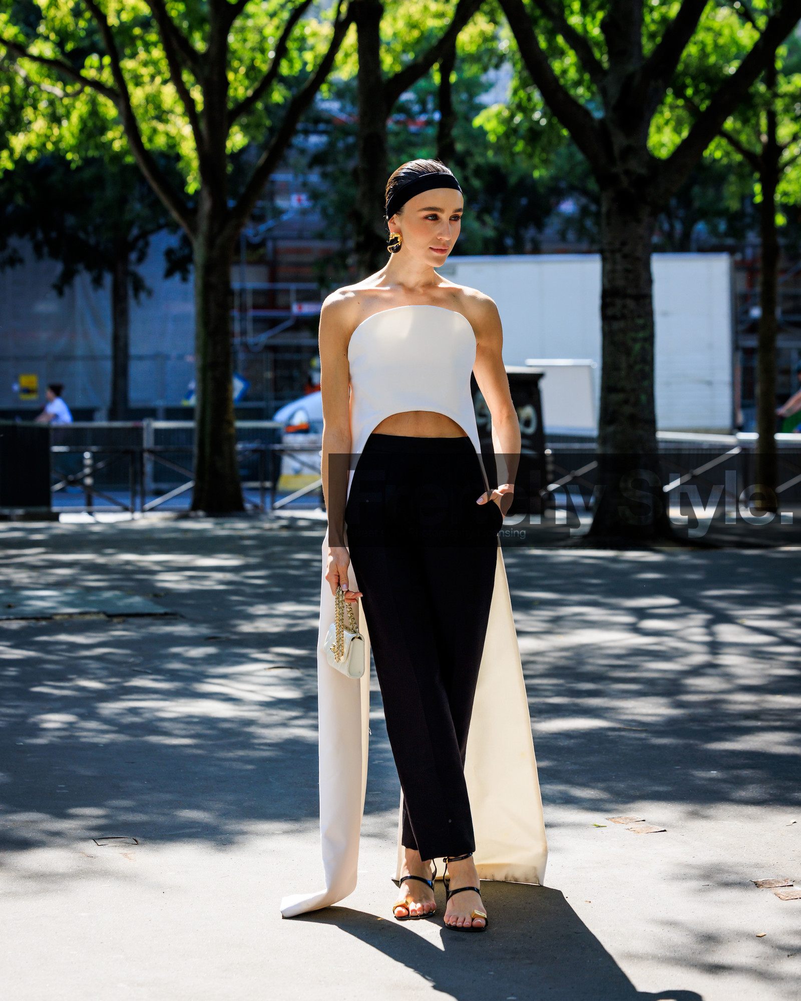 fashion week, frenchystyle, FW, jonathan paciullo, street style, PFW, PARIS, FW 23-24, FALL WINTER 2023-2024, AUTUMN WINTER 2023-2024, HAUTE COUTURE, vertical, full length