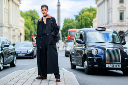 atmosphere details, black jacket, black pants, black sweater, blazer, brown boots, choker, dr martens, eyeliner, fashion week, frenchystyle, full length, FW, horizontal, jonathan paciullo, leather shoes, LFW, LONDON, model, necklace, pulled back hair, rina fukushi, SPRING SUMMER 2018, SS 18, street style, trousers