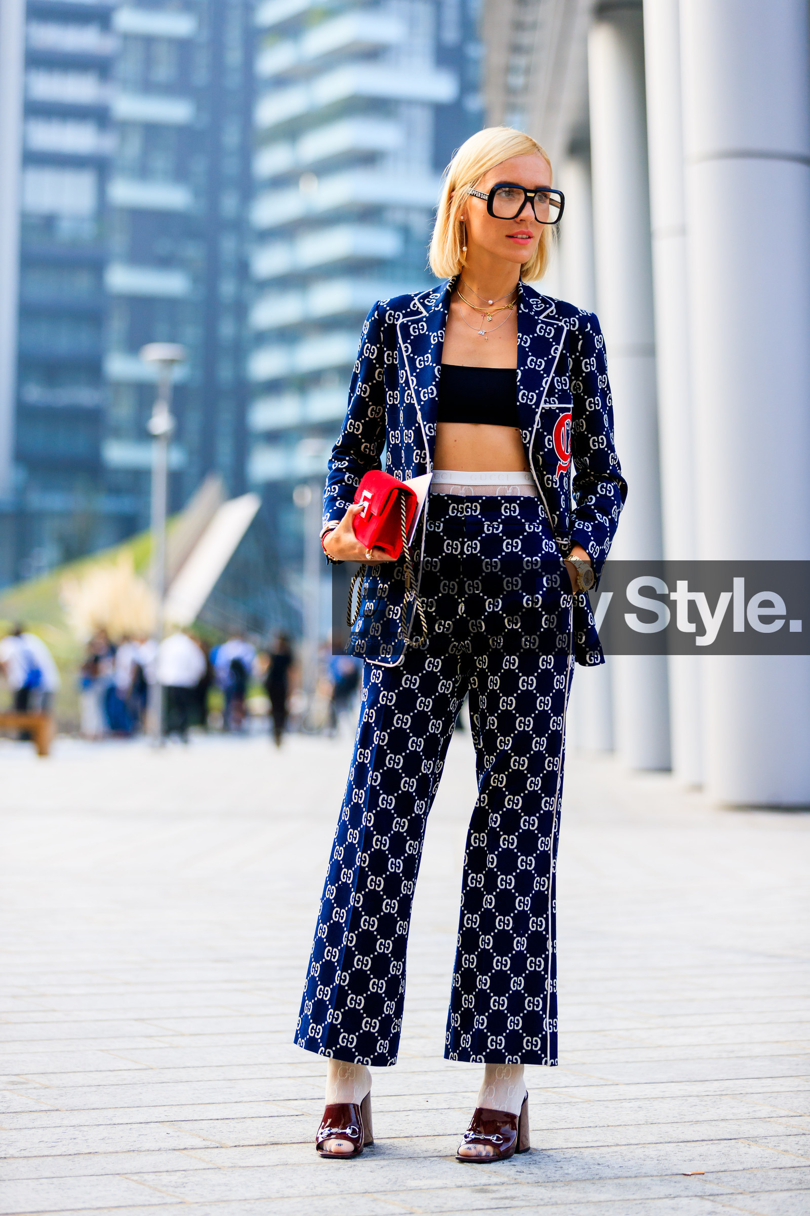 black bra, blue jacket, blue pants, bracelet, brown shoes, graphic jacket, graphic pants, gucci, high heels, leather bag, leather shoes, printed jacket, printed pants, red bag, sunglasses, trousers, varnished leather shoes, viktoria rader, fashion week, frenchystyle, FW, jonathan paciullo, street style, MFW, MILAN, SPRING SUMMER 2019, SS 19, vertical, full length