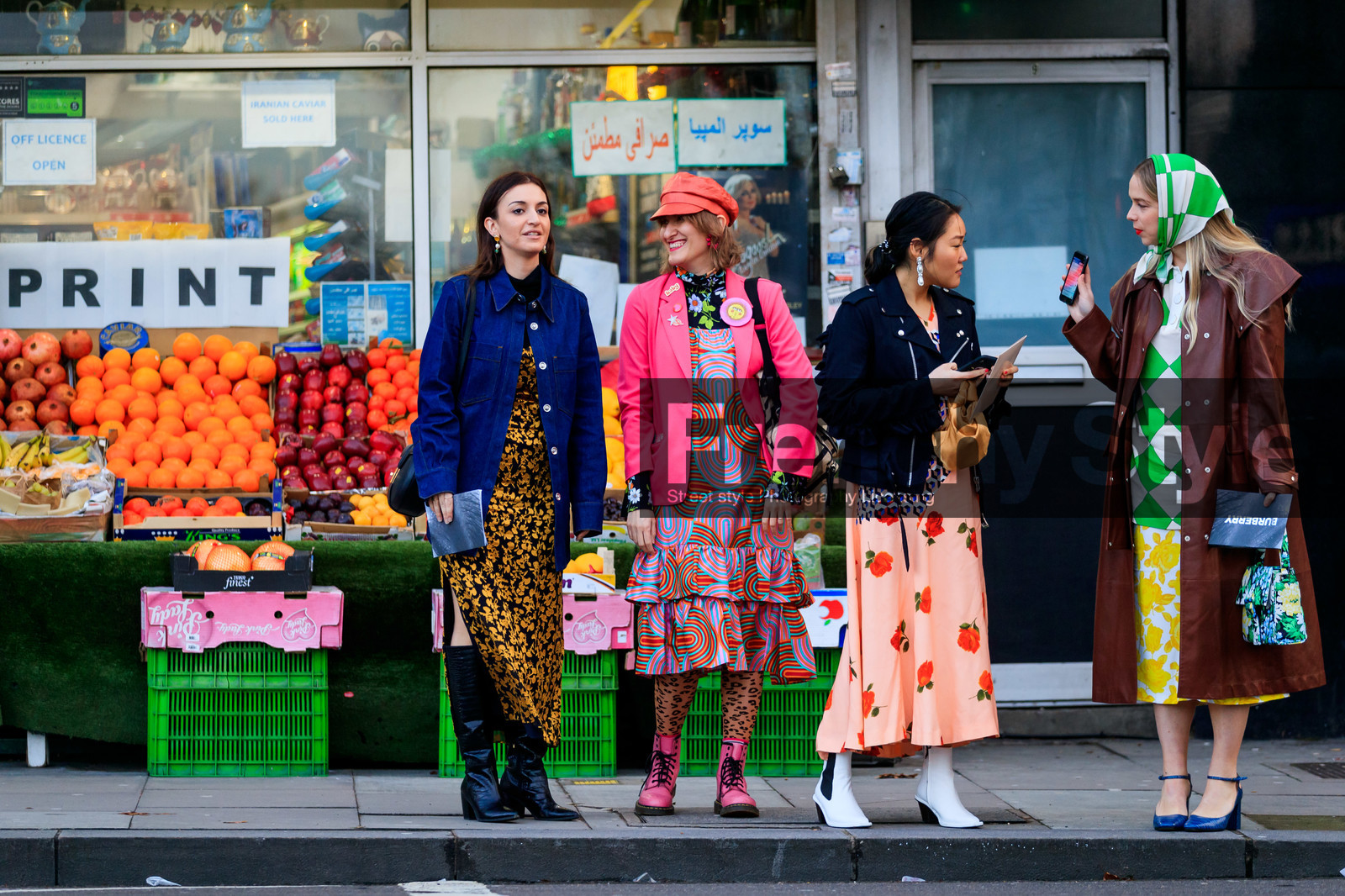 light pink skirt, silk skirt, floral printed skirt, long skirt, mid long skirt, yellow skirt, white leather boots, blue leather shoes, high heels shoes, mary jane shoes, flat boots, chelsea boots, checked blouse, green blouse, white blouse, floral printed bag, brown leather jacket, brown leather trench coat, multicolor bag, geometrical printed skirt, camel bag, bottega veneta bag, satin bag, hair scarf, green scarf, checked scarf, white scarf, black perfecto, pearl earrings, dangling earrings, red cap, leather cap, pink dress, pink jacket, pink leather boots, doc marteens shoes, laced boots, geometrical printed dress, multicolor dress, floral printed dress, golden dress, velvet dress, black dress, denim jacket, blue jacket, navy blue jacket, long dress, split dress, black leather boots, high boots, high heels boots, animal skin boots, ruffle dress, fashion week, frenchystyle, FW, jonathan paciullo, street style, LFW, LONDON, AUTUMN WINTER 2020-2021, FALL WINTER 2020-2021, FW 20-21, horizontal, atmosphere details, full length