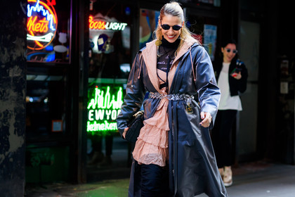 belt, black turtleneck, chanel, earrings, leather bag, leather coat, pink dress, ruffles, sunglasses, trousers, street style, jonathan paciullo, FW, frenchystyle, fashion week, NYFW, NEW YORK, AUTUMN WINTER 2018-2019, AW 18-19, FALL WINTER 2018-2019, FW 18-19, atmosphere details, horizontal, detail