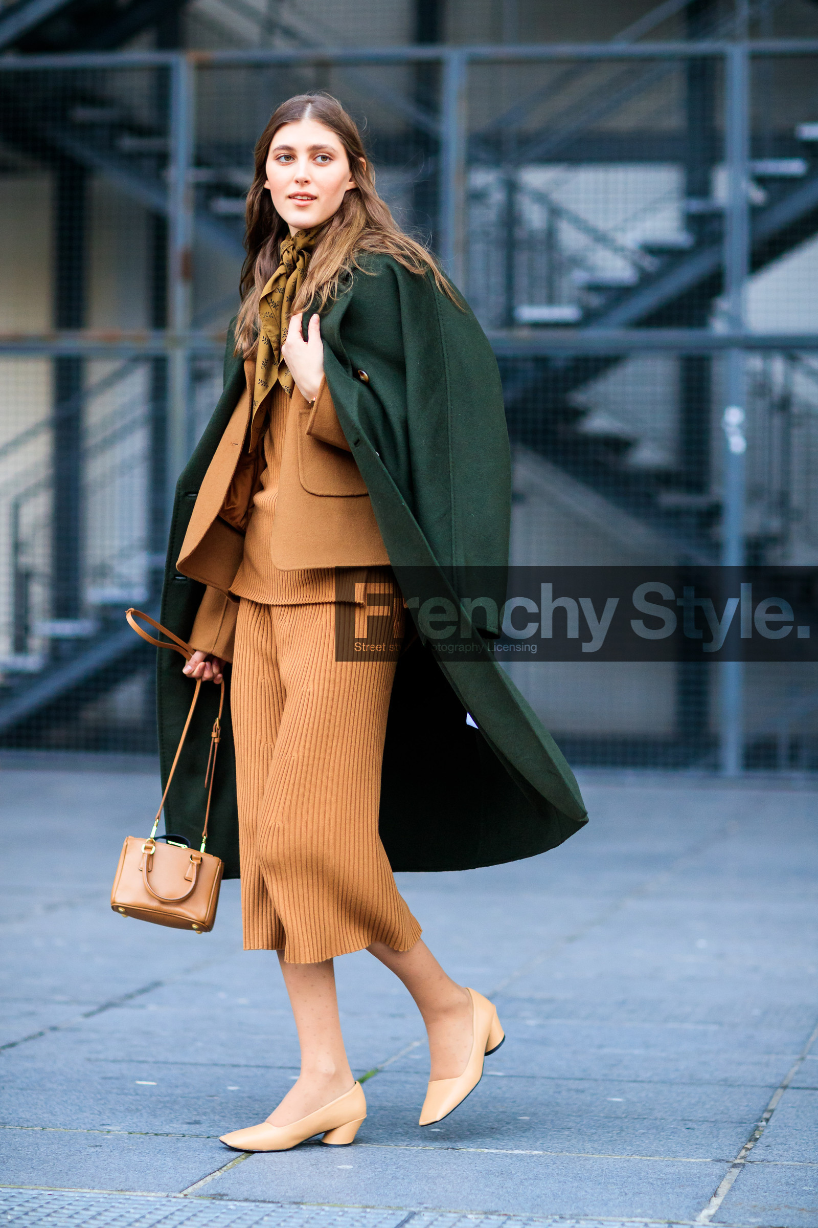 beige bag, beige jacket, beige shoes, beige skirt, blazer, camel jacket, green coat, high heels, leather bag, leather shoes, over the shoulder, overcoat, scarf, fashion week, frenchystyle, FW, jonathan paciullo, street style, PFW, PARIS, SPRING SUMMER 2017, SS 17, HAUTE COUTURE, vertical, full length