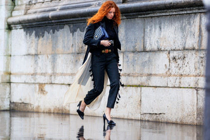 atmosphere details, AUTUMN WINTER 2017-2018, AW 17-18, black jacket, black pants, black shoes, blue bag, christian dior, FALL WINTER 2017-2018, fashion week, frenchystyle, full length, FW, FW 17-18, graphic bag, high heels, horizontal, jonathan paciullo, leather bag, leather shoes, monogram, PARIS, PFW, pompons, printed bag, street style, trousers