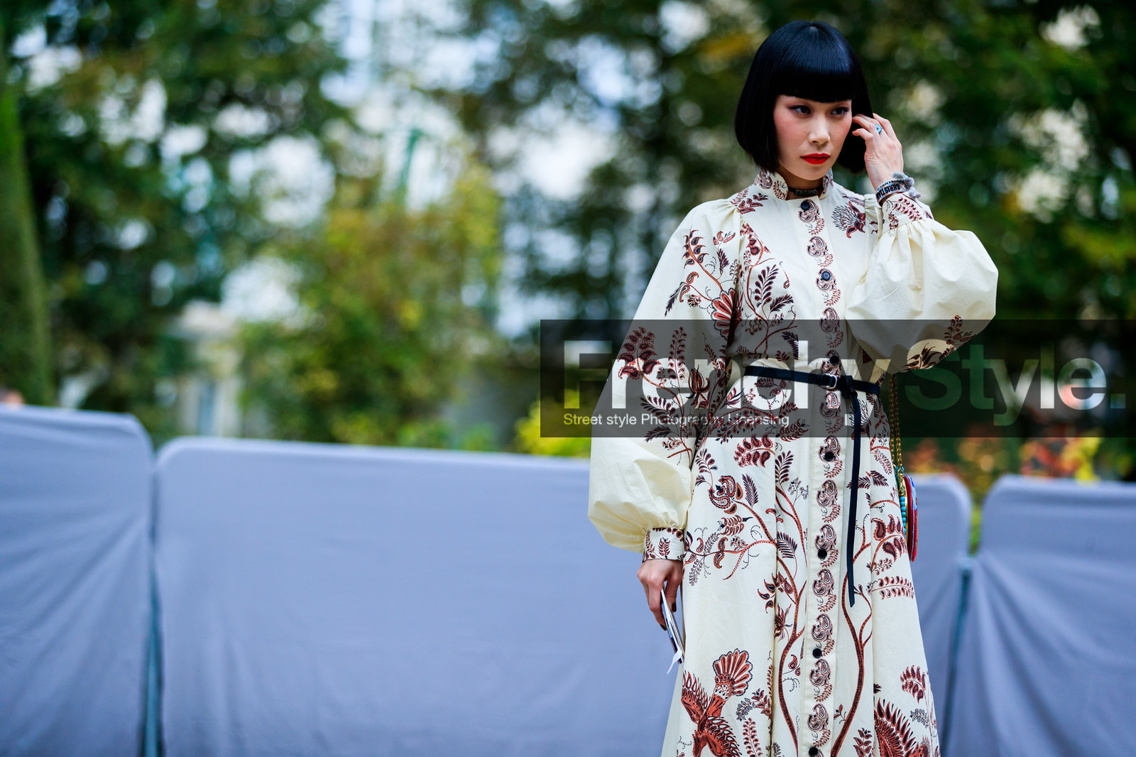 atmosphere details, black belt, choker, detail, fashion week, floral, flowers, frenchystyle, FW, graphic dress, horizontal, jonathan paciullo, mademoiselle yulia, necklace, PARIS, PFW, printed dress, red lips, SPRING SUMMER 2018, SS 18, street style, white dress