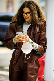 glasses, white tshirt, leather suit, buttoned jacket, vintage jacket, multi color second skin, high waist pants, brown pants, brown jacket, street style, jonathan paciullo, FW, frenchystyle, fashion week, NYFW, NEW YORK, AUTUMN WINTER 2022-2023, FALL WINTER 2022_2023, FW 22-23, vertical, atmosphere details