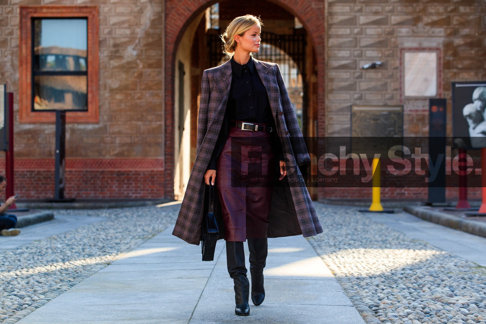 checked coat, burgundy coat, burgundy leather skirt, leather skirt, button skirt, belted skirt, black leather boots, black leather bag, high boots, high heels boots, alberta ferretti bag, animal skin bag, frida aasen, fashion week, frenchystyle, FW, jonathan paciullo, street style, MFW, MILAN, SPRING SUMMER 2021, SS 21, horizontal, atmosphere details, full length, model