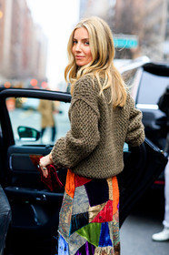 brown sweater, leather bag, multicolor skirt, patchwork, ralph lauren, red bag, velvet, frenchystyle, jonathan paciullo, street style, NYFW, NEW YORK, AUTUMN WINTER 2019-2020, AW 19-20, FALL WINTER 2019-2020, FW 19-20, fashion week, FW, vertical, atmosphere details, detail