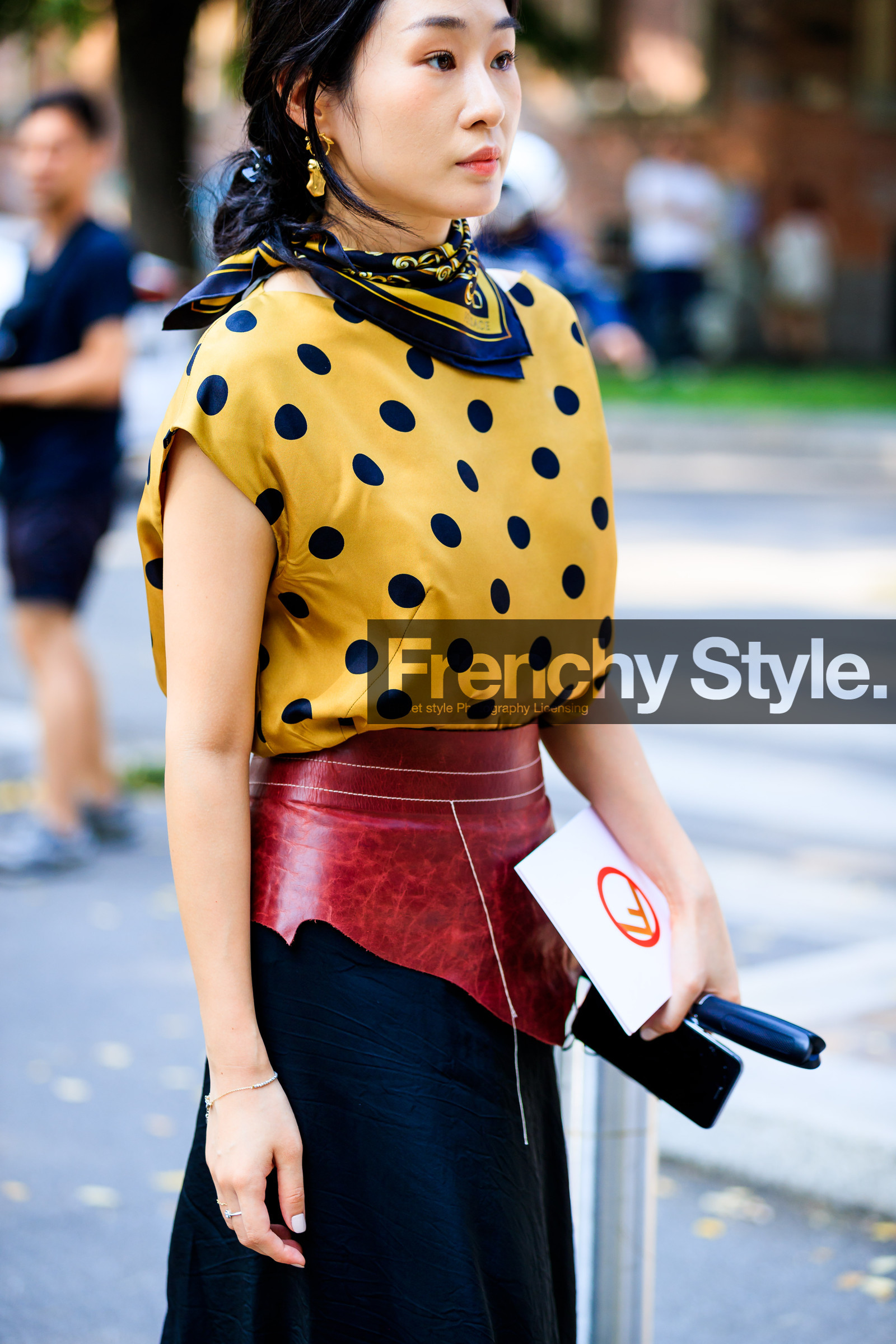black skirt, earrings, graphic top, leather belt, polka dot, printed top, red belt, versace, yellow scarf, yellow t shirt, street style, jonathan paciullo, FW, frenchystyle, fashion week, MFW, MILAN, SPRING SUMMER 2019, SS 19, vertical, atmosphere details, detail