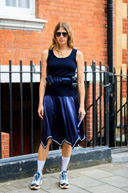 black bag, black belt, black dress, black shoes, fanny pack, grey sneakers, leather bag, leather shoes, sunglasses, veronika heilbrunner, white socks, fashion week, frenchystyle, FW, jonathan paciullo, street style, LFW, LONDON, SPRING SUMMER 2019, SS 19, vertical, full length